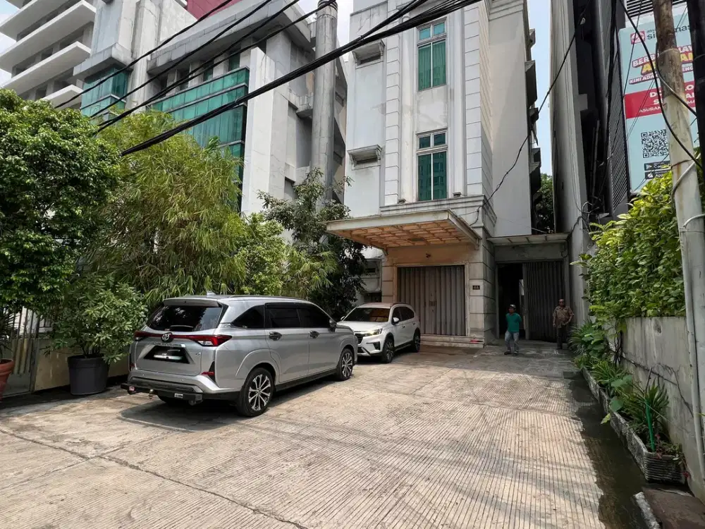 DI SEWAKAN CEPAT Gedung / Ruko LT.345m2 LB.800m2  Fachrudin -JakPus