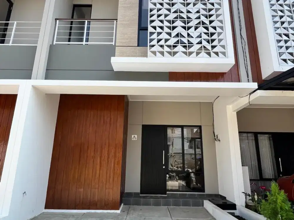 Dijual Rumah Siap Huni Full Furnish di Serpong Dekat St, Rawa Buntu