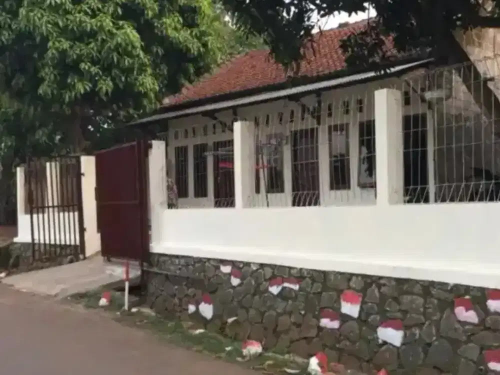 kontakan 3 pintu dijual cepat