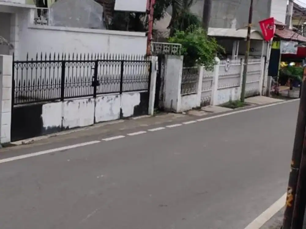 FOR SALE RUMAH SIAP HUNI COCOK UNTUK USAHA KOSAN DI TEGAL PARANG MAMPA