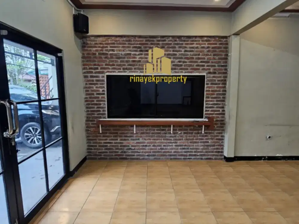 Dijual & Disewakan Villa Bekas Cafe Jl. Sei Putih