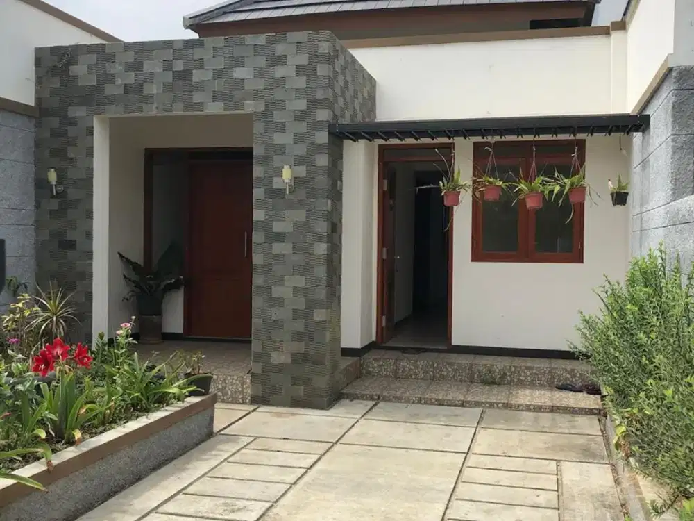 Dijual Rumah Siap Huni SetiaBudi Regency Bandung