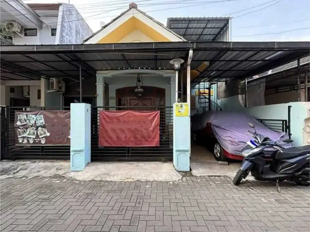 Rumah induk dan kost selangkah dari kampus AMIKOM & UII FE