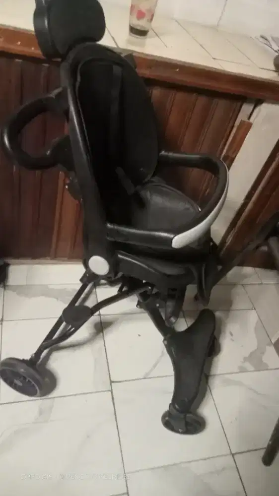Stroller Beby minus canopy ilang