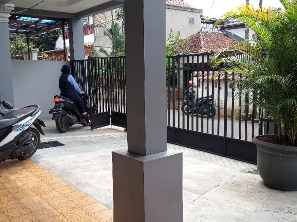 Dijual Rumah Kosan Kokoh Full Isi Bangunan Gress