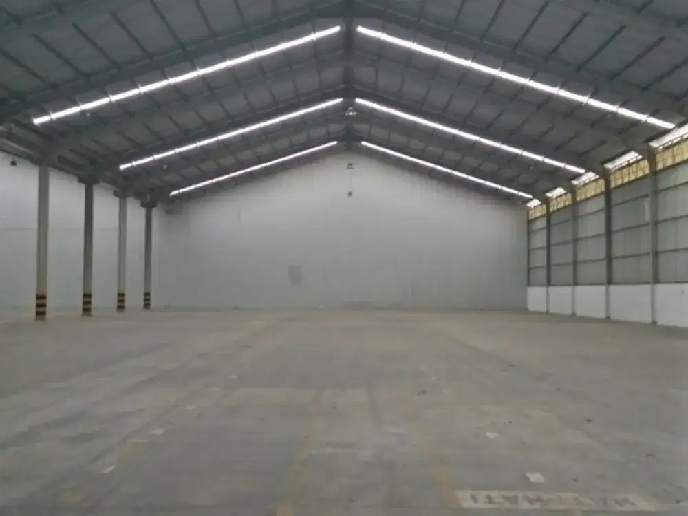 DISEWA GUDANG DI DELTASILICON