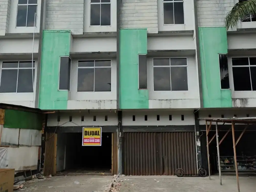 Ruko 3lt murah, lokasi tepi jalan besar Harapan Raya Ujung Pekanbaru