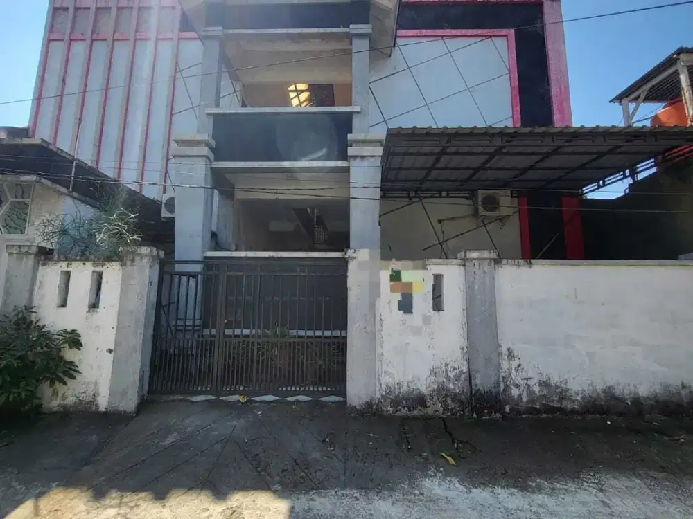 RIMAH KOS 2 LANTAI DI DG TATA 1