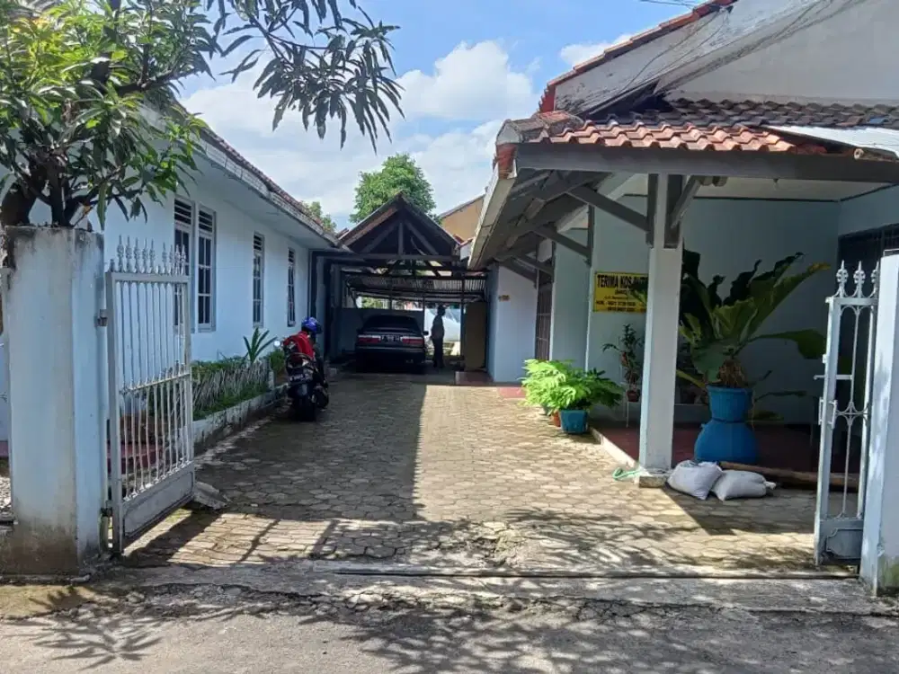 Dijual rumah kos 34 pintu kompleks kampus UNSOED Purwokerto