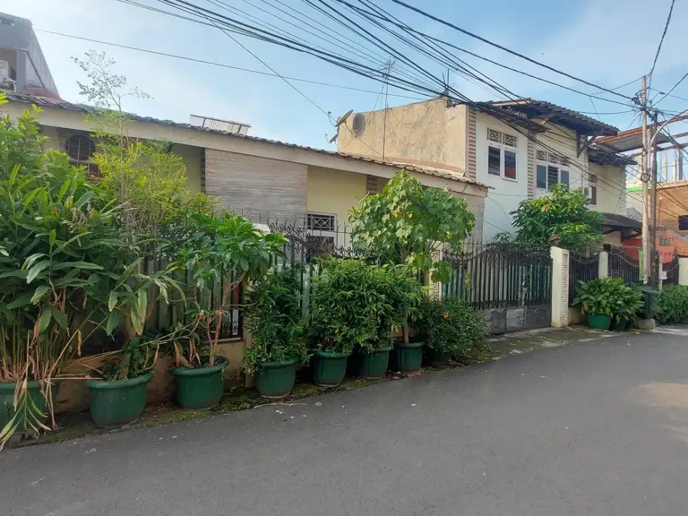 Rumah Kost Aktif Strategis Tebet – Cocok untuk Karyawan & Mahasiswa