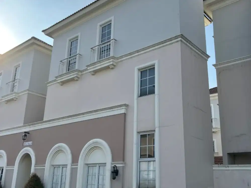 Dijual Rumah Kost di Alesha Vanya Park BSD