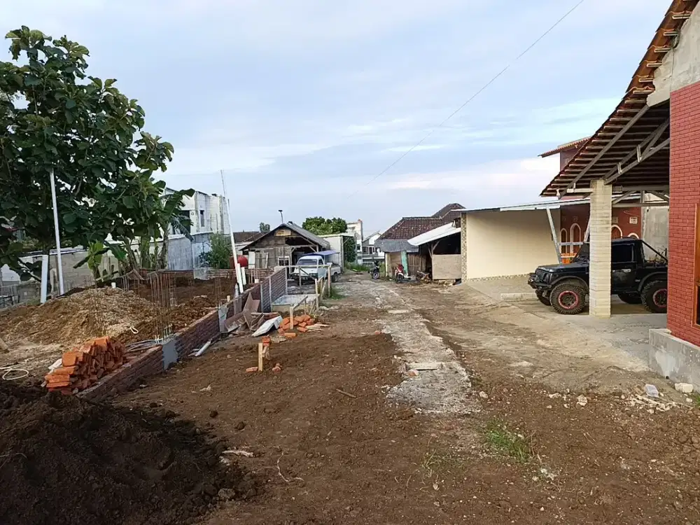 Dijual rumah Villa di kawasan wisata kota batu full furnish