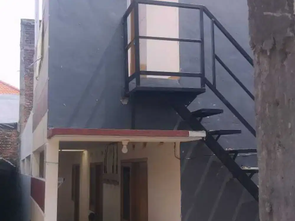 Rumah kos aktif luas 50 m2 harga 400 juta di Tambakrejo,Waru, Sidoarjo