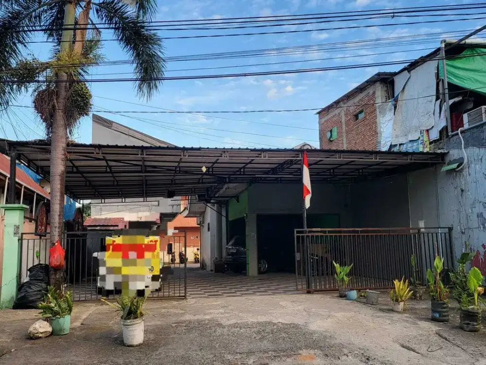 RUMAH TINGGAL + 2 BANGUNAN KOS DI TODOPOLI