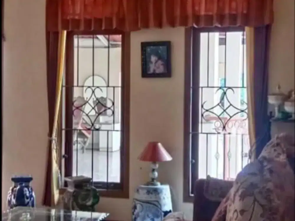 Dijual Rumah Induk plus Kosan Aktiv 19 kamar area Ciumbuleuit