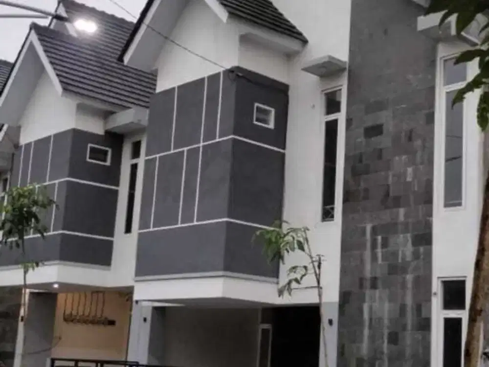 Dijual rumah kos eksklusif 6 kamar akses mobil