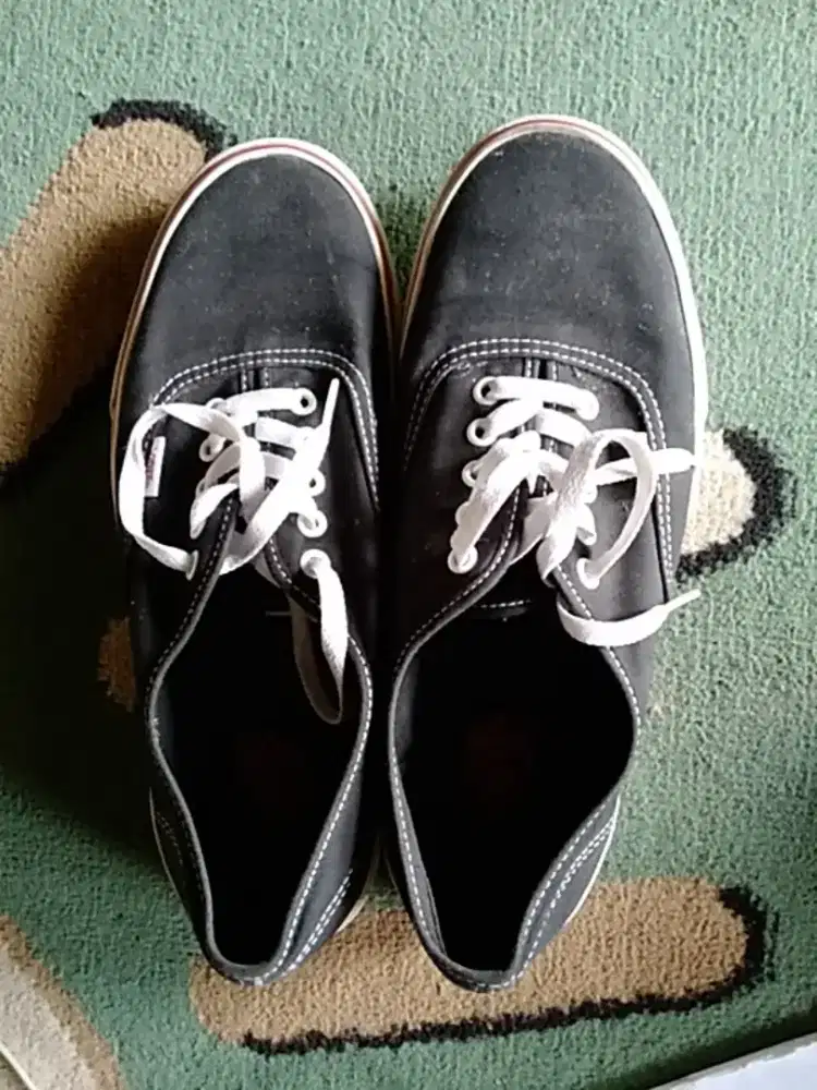 Jual sepatu vans black  i love girl