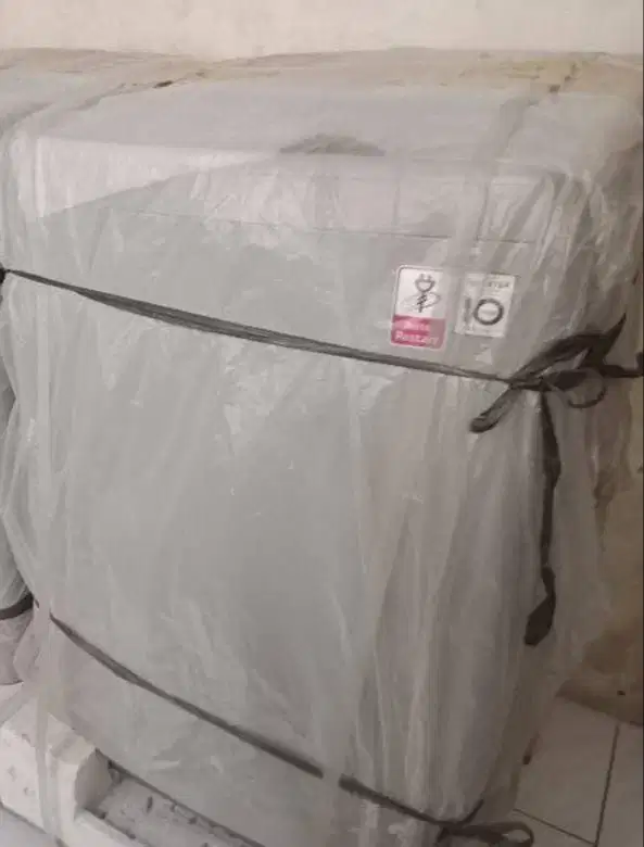 Mesin Cuci LG T2311VS2M – Top Load 11 Kg