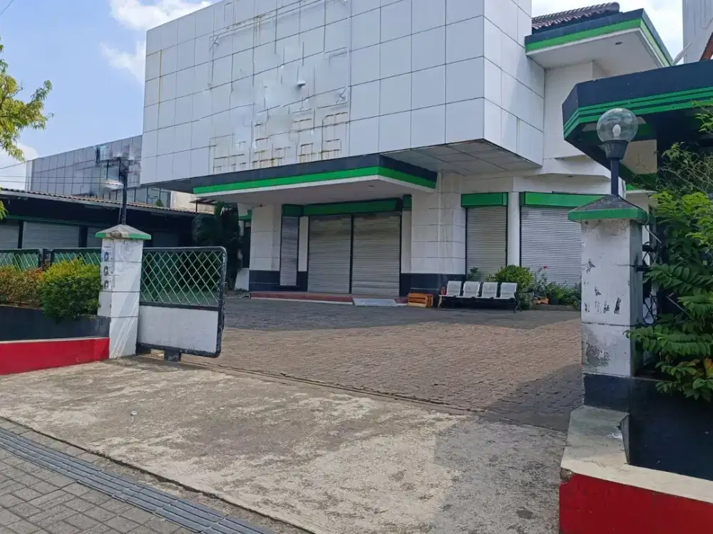 Gedung Komersil Siliwangi Pusat Kota Semarang Tidak Banyak Ragat