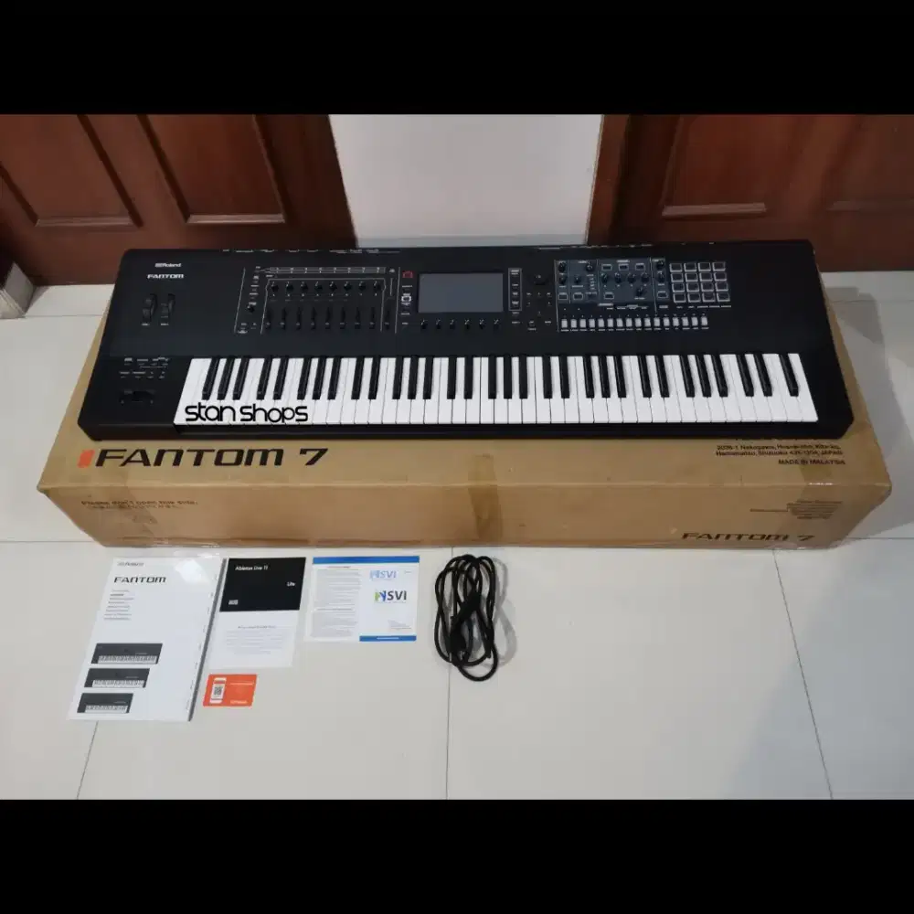 Roland Fantom 7 EX Synth Synthesizer Yamaha Korg Nord Kronos Montage