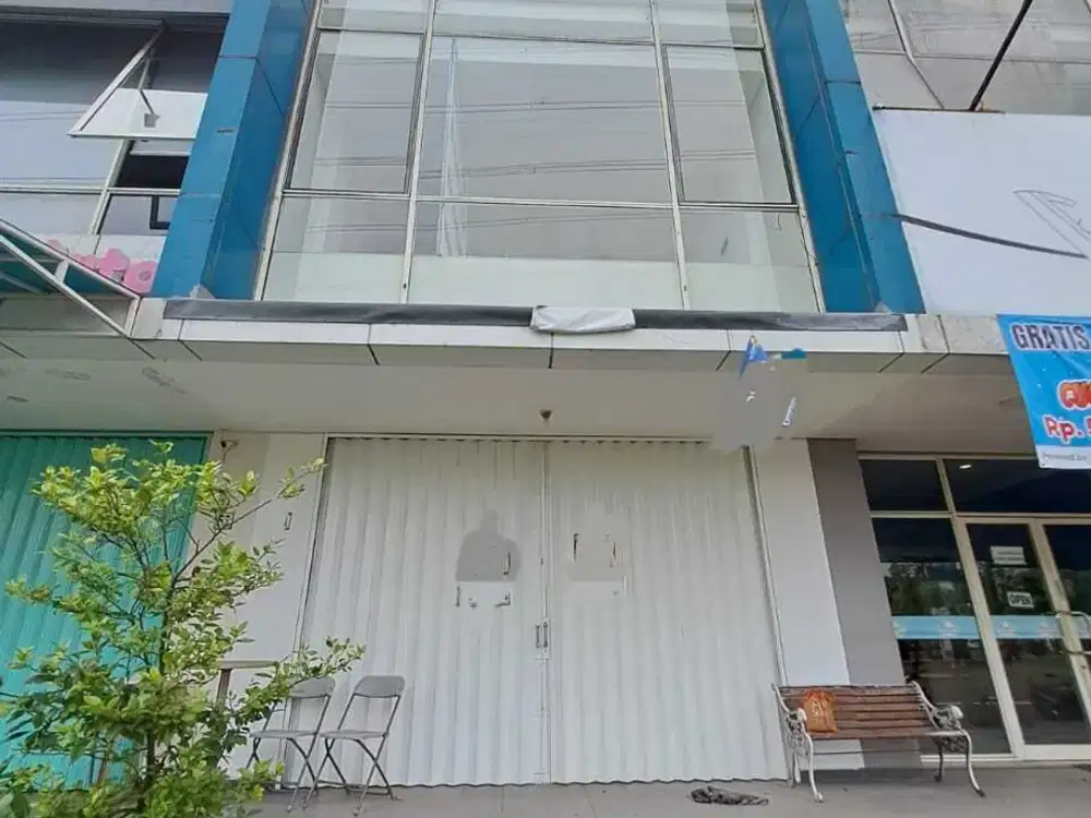 Disewa Ruko 3 Lantai Termurah di Suvarna Sutera Area Ramai Strategis