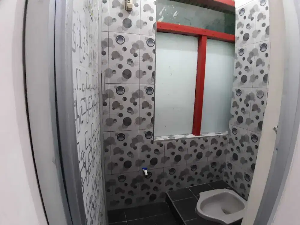 Rumah Petak Bulanan, 1 Kamar, 1 Kamar Mandi, 1 Dapur, Masuk Mobil, Antapani Wetan