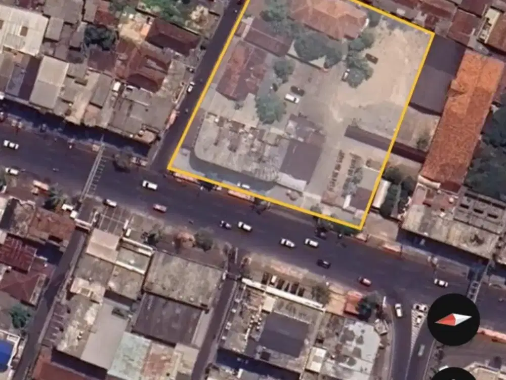 tanah berikut bangunan  di pusat kota jalan kartini