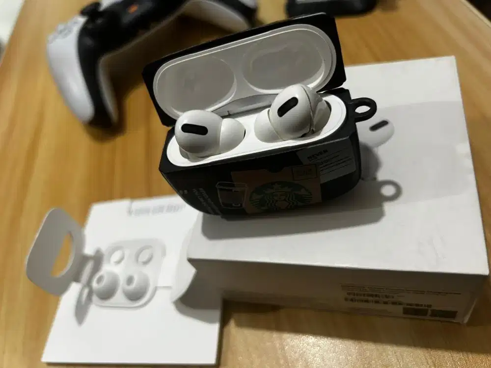 Airpods Pro Wireless Charging Case