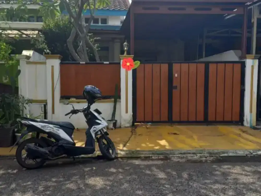 RUMAH DI ROYAL RESIDENCE PULOGEBANG, SIAP HUNI !