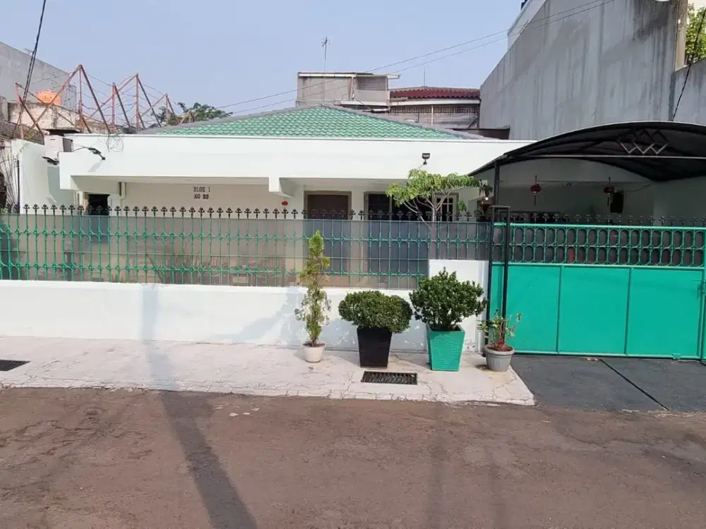 DI JUAL RUMAH SIAP HUNI KOMPLEK AMANDOLE KOTA BAMBU UTARA