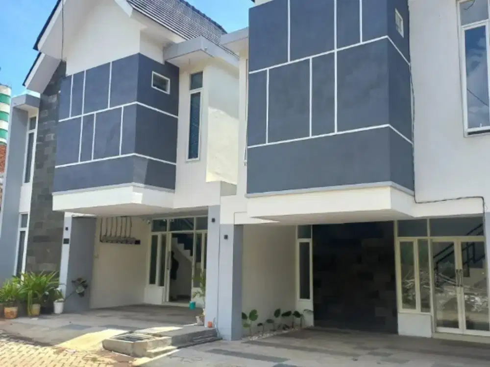 dijual rumah kost lokasi persis depan  kampus Uin Kedokteran