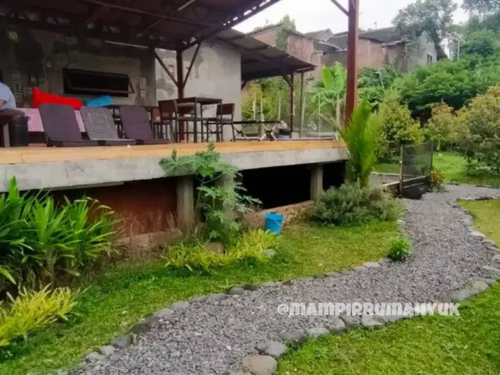 Rumah Usaha plus Cafe Nuansa Alam di Sulfat Malang Harga Murah