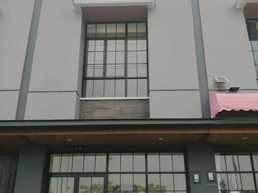 Disewakan Ruko Baru Siap Pakai Selangkah Pasar 8 Suvarna Sutera