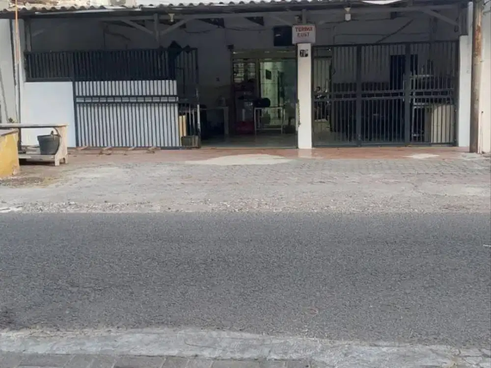 Dijual Rumah Kost Aktif Ngagel Jaya, Dekat ISTTS,  Harga 2m an