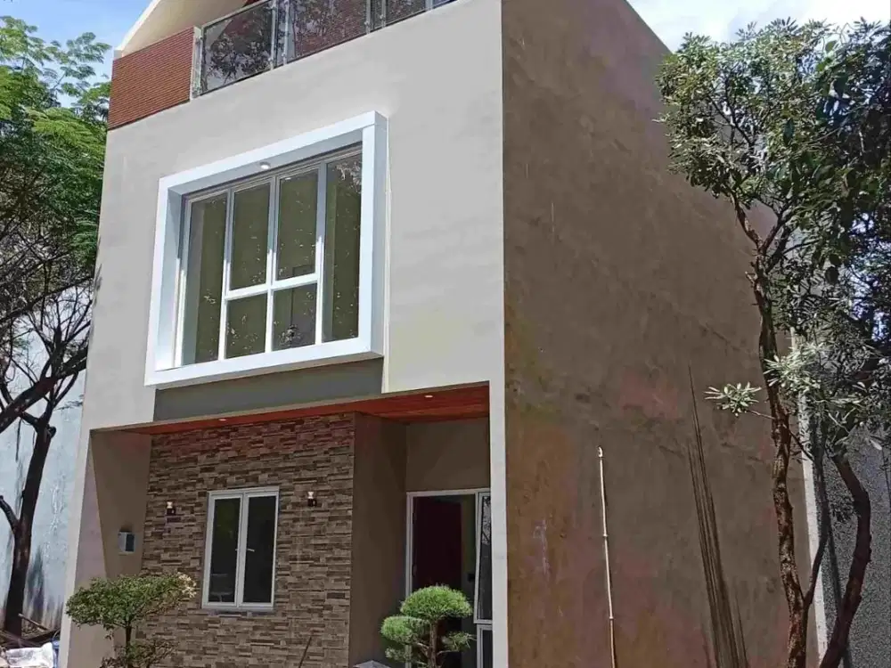 Rumah Baru 3 Lantai Attic Room Whelford Greenwich BSD City Tangerang