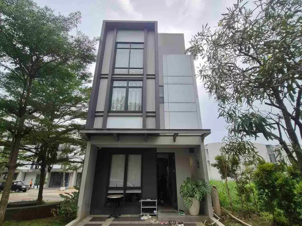 RUKO SEKALIGUS RUMAH DI BSD CITY, COCOK UNTUK OFFICE, PRAKTEK, DLL