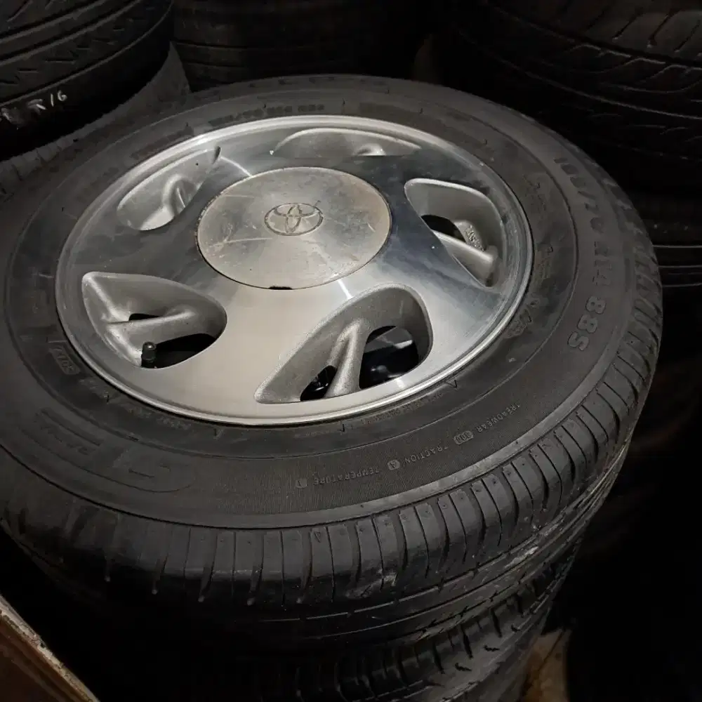 Serep mobil kijang r14 kijang lgx super kapsul grand rangga kotak dll