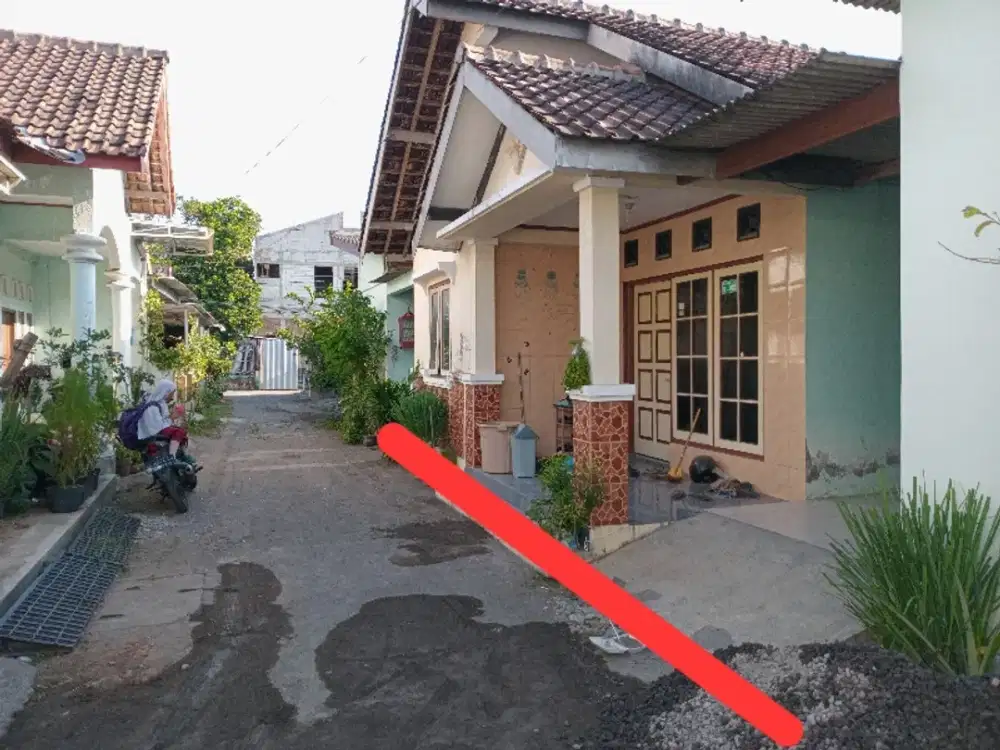Di jual murah,Rumah induk dan kost2an di Pogung lor, dalam Ring roads, dekat UGM, RS SARDJITO