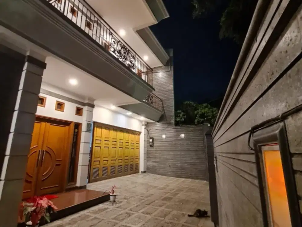 Dijual Rumah lux di Pajajaran kota Bandung