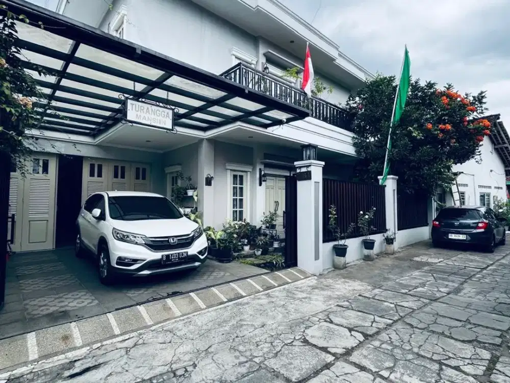 RUMAH MEWAH DAN KOST EKLUSIF 10 KAMAR FULL FURNISHED DI CONDONG CATUR