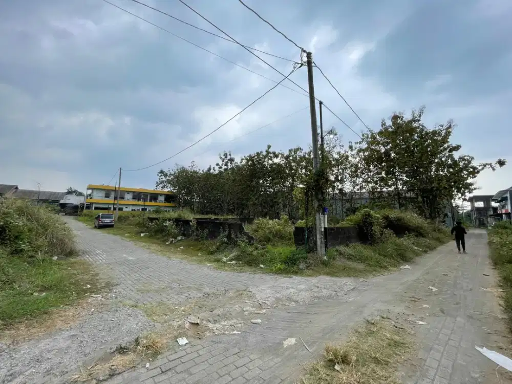 4 Menit Kampus UII Kaliurang, Tanah Bonjotan Sleman, SHM