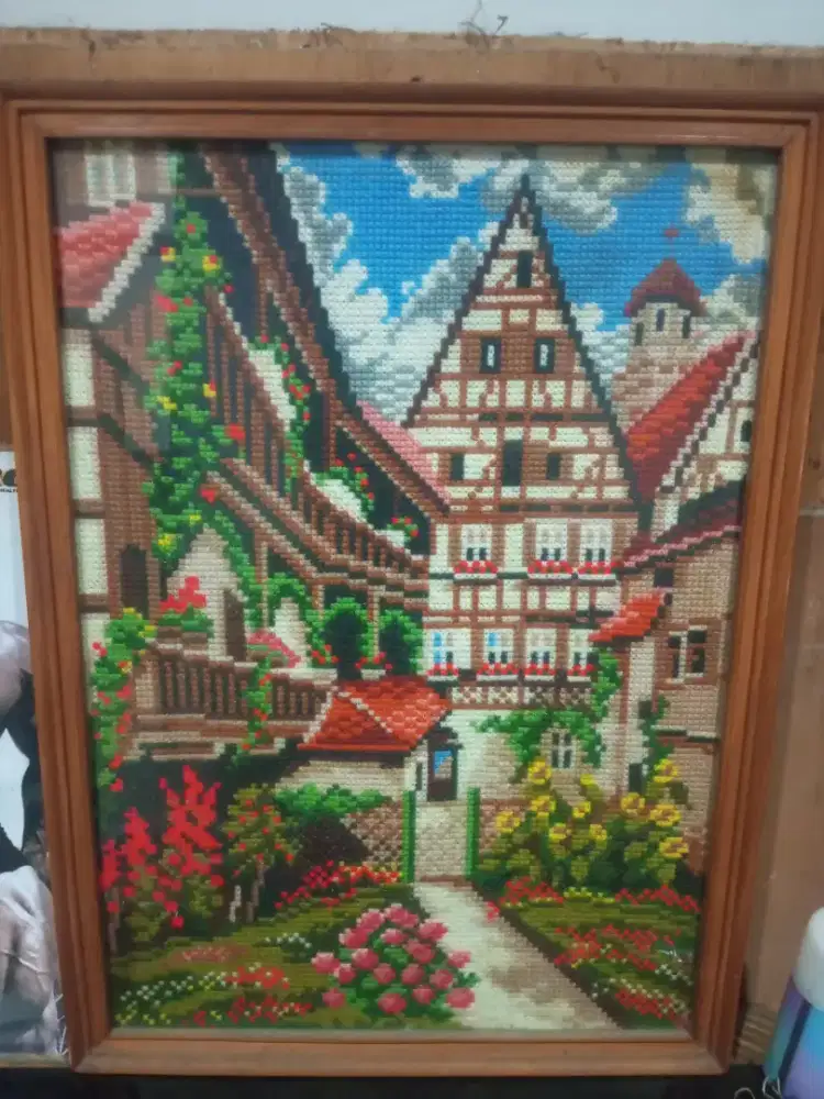 Lukisan vintage seni benang sulam kondisi mulus