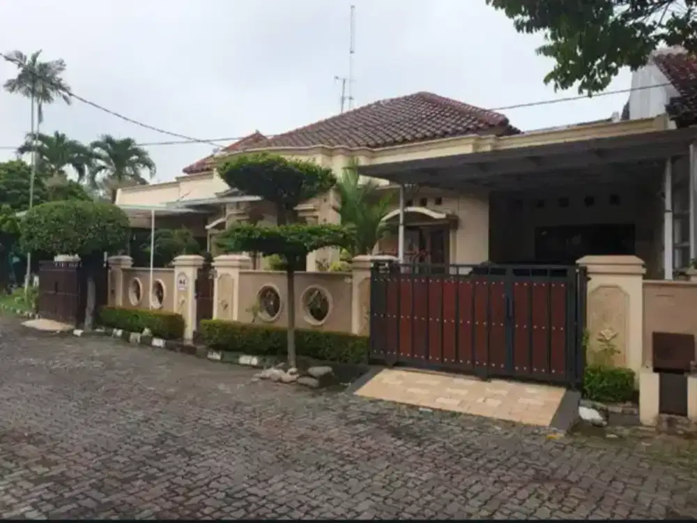 rumah 2 lantai full furnished perumahan srondol bumi indah tembalang