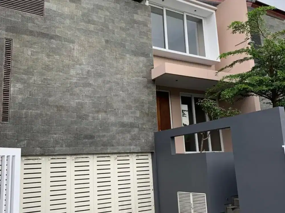 Rumah Full View Gunung Ungaran Selangkah Dari Jalan Raya Diponegoro Ungaran