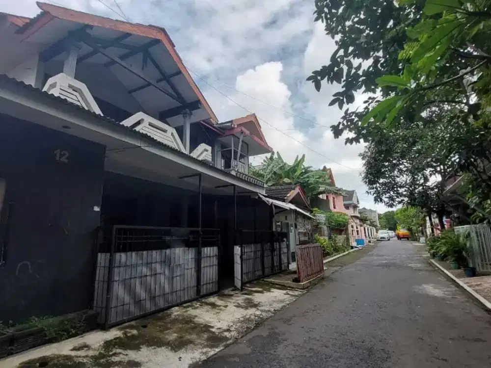 RUMAH KOST SEBELAH KAMPUS UNIVERSITAS BRAWIJAYA KOTA MALANG