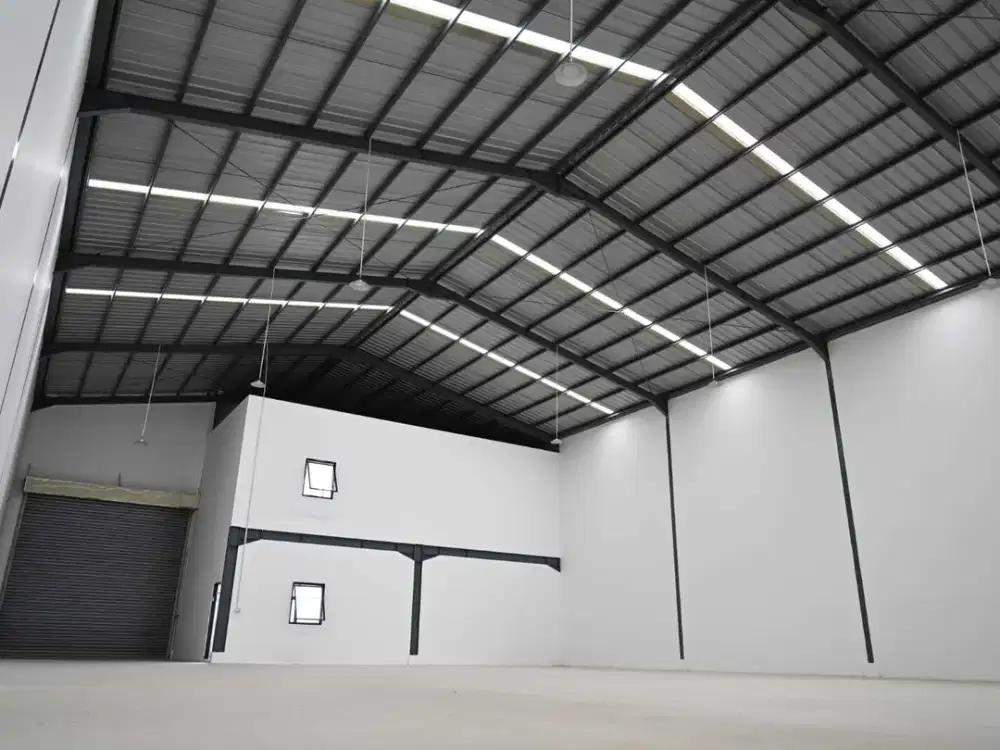 GUDANG SIAP PAKAI 600 METER LOKASI DEKAT EXIT TOL LEGOK TANGERANG