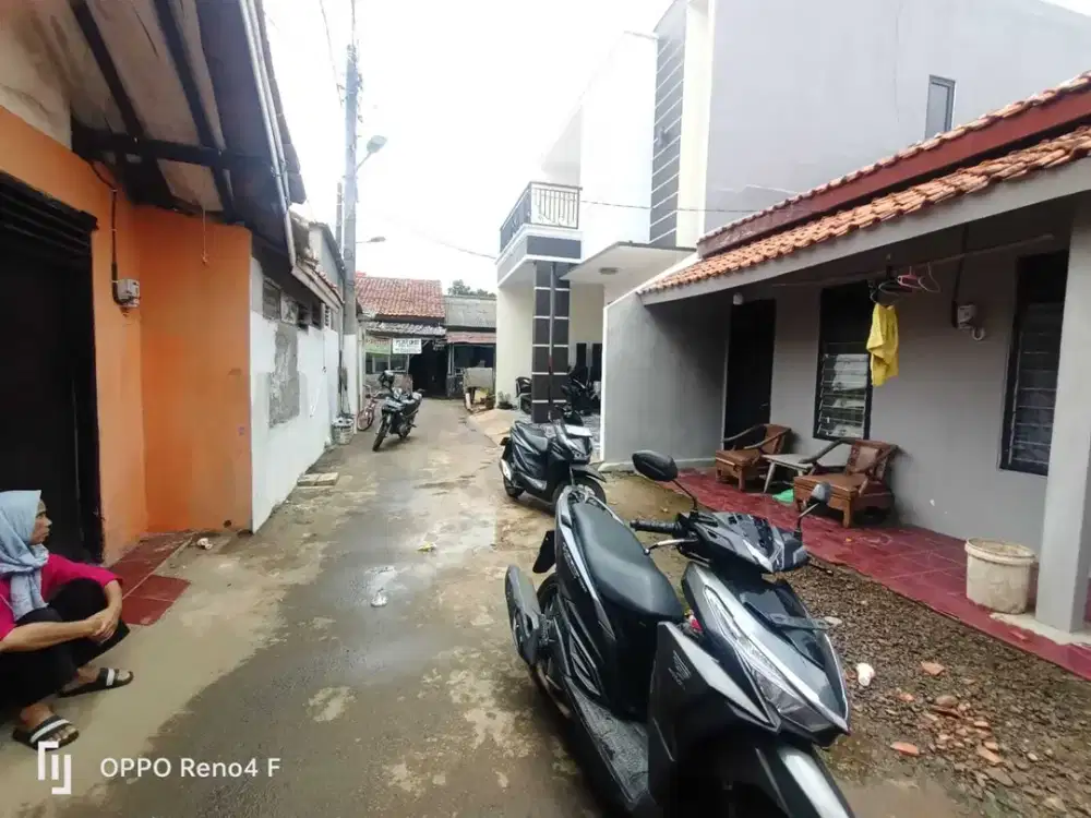 Kontrakan dua pintu di jln muara tanjung barat Jaksel dekat kejaksaan