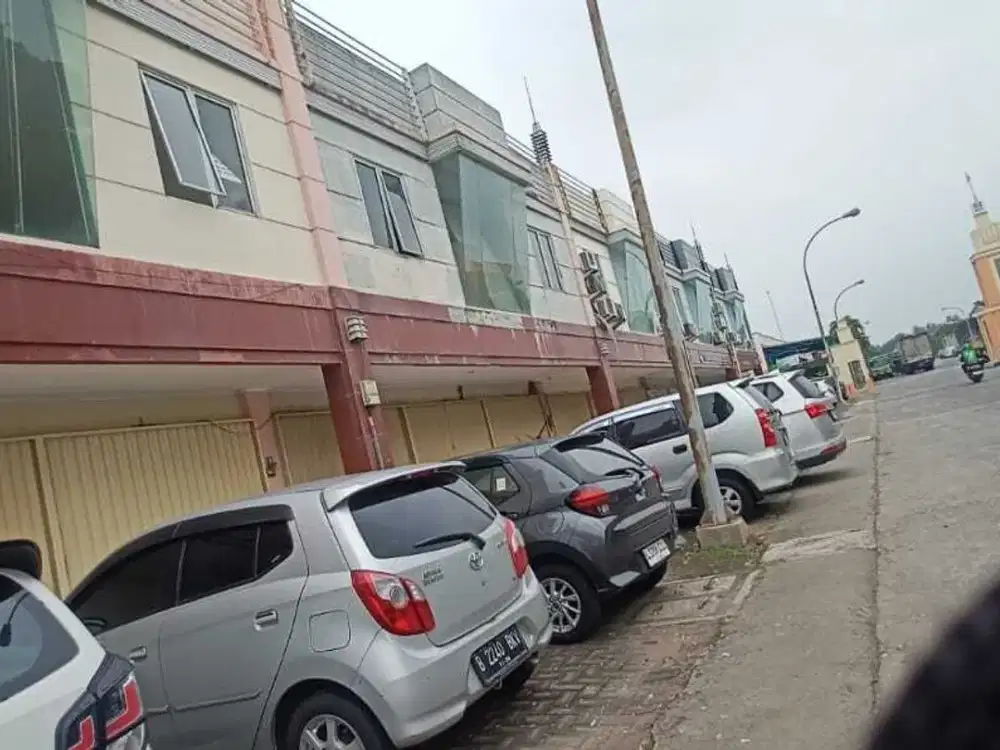 Disewa atau jual Gudang Daan Mogot