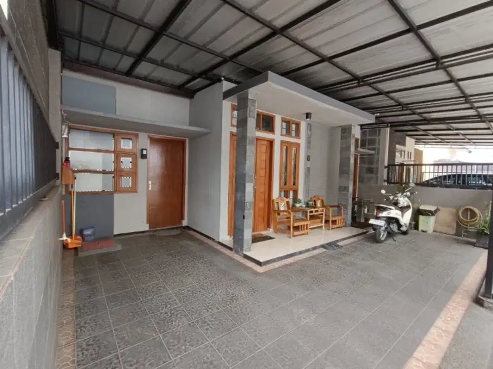 Rumah Siap Huni Jl Cigugur Girang Ciwaruga