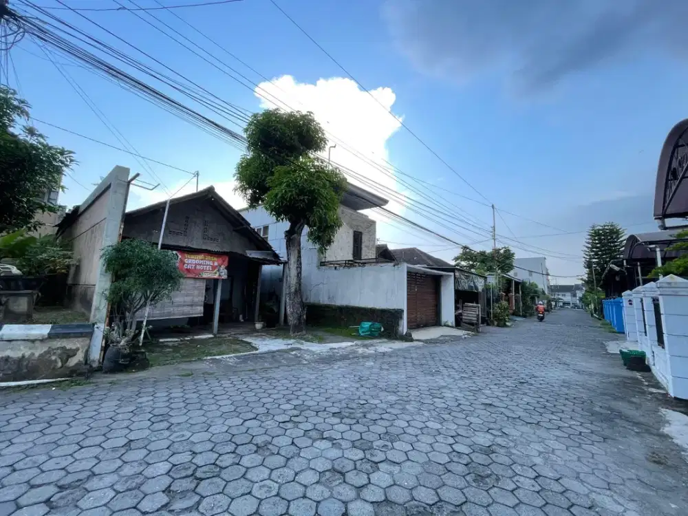 Tanah Plemburan 260m2; Akses 6 Meter Dekat UGM & Jl. Kaliurang